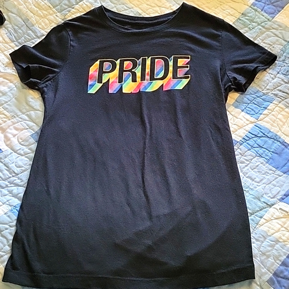 PRIDE Tee - Picture 1 of 3
